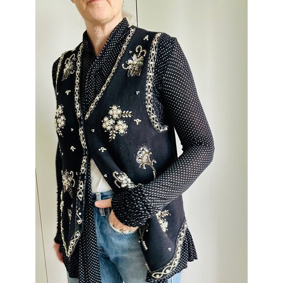 Embellished 90s Sweater Vest Vintage Black Knit with Gold Beads Size Medium - Picture 6 of 9
